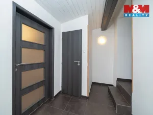 Prodej pozemku pro bydlení, Lobodice, 1643 m2