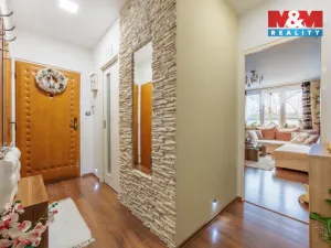 Prodej bytu 2+1, Chodov, náměstí 9. května, 60 m2