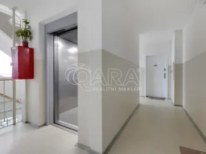 Prodej bytu 3+1, Praha, Emilie Hyblerové, 70 m2