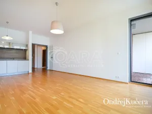 Pronájem bytu 2+kk, Praha - Vinohrady, Korunní, 69 m2