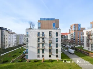 Pronájem bytu 2+kk, Praha - Vinohrady, Korunní, 69 m2