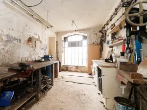 Prodej zemědělské usedlosti, Jaroměřice, 658 m2