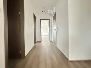 Pronájem bytu 3+kk, Praha, Návarovská, 83 m2