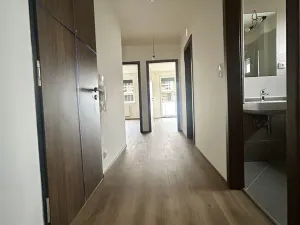 Pronájem bytu 3+kk, Praha, Návarovská, 83 m2