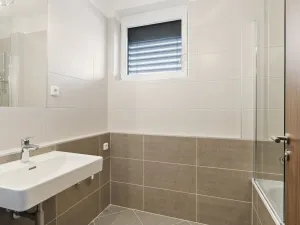 Pronájem bytu 3+kk, Praha, Návarovská, 83 m2