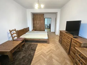 Pronájem bytu 2+1, Praha - Vršovice, náměstí Svatopluka Čecha, 55 m2