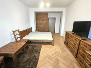 Pronájem bytu 2+1, Praha - Vršovice, náměstí Svatopluka Čecha, 55 m2