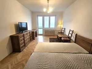 Pronájem bytu 2+1, Praha - Vršovice, náměstí Svatopluka Čecha, 55 m2