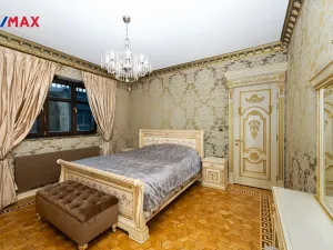 Pronájem rodinného domu, Praha - Kunratice, 450 m2