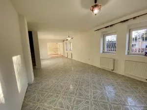 Prodej rodinného domu, Jesenice, Budějovická, 273 m2