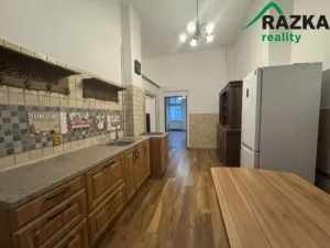 Prodej bytu 2+1, Karlovy Vary, T.G.M., 82 m2