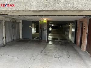 Prodej garáže, Zlín, Javorová, 21 m2