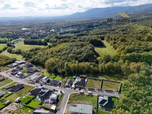 Prodej pozemku, Dubí, 25736 m2