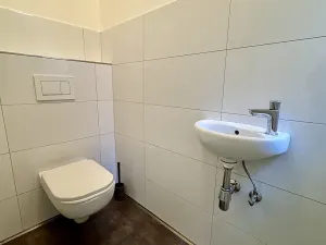 Prodej bytu 1+1, Praha - Libeň, Zenklova, 94 m2