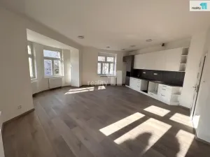 Prodej bytu 2+kk, Praha - Michle, Hanusova, 76 m2