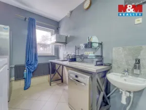 Prodej výrobních prostor, Stružná, 216 m2