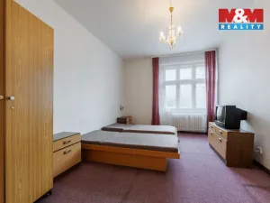 Prodej rodinného domu, Bečov nad Teplou, Nádražní, 298 m2