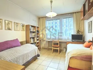 Prodej bytu 3+1, Praha, Přímětická, 68 m2