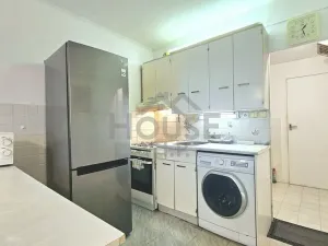 Prodej bytu 3+1, Praha, Přímětická, 68 m2