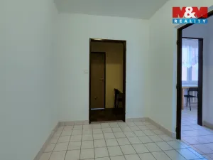 Prodej bytu 1+1, Plzeň - Skvrňany, 47 m2