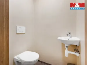 Prodej obchodního prostoru, Jablonec nad Nisou, Komenského, 600 m2