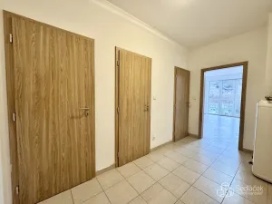 Pronájem bytu 3+kk, Karlovy Vary - Rybáře, Lad. Koubka, 67 m2