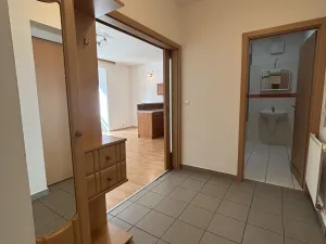 Pronájem bytu 3+kk, Pardubice, Pernerova, 65 m2