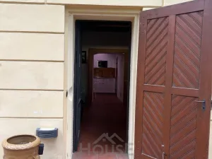 Prodej obchodního prostoru, Praha - Troja, 109 m2