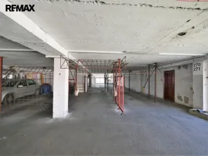 Pronájem garáže, Praha - Střížkov, Lovosická, 14 m2