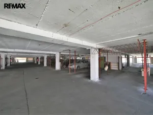 Pronájem garáže, Praha - Střížkov, Lovosická, 14 m2