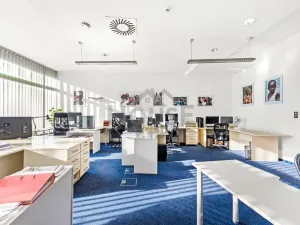 Prodej kanceláře, Praha - Záběhlice, Jetelová, 234 m2