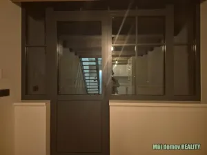 Pronájem bytu 3+kk, Praha - Vysočany, Kolbenova, 66 m2