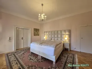 Pronájem bytu 3+1, Praha - Staré Město, Týnská ulička, 107 m2