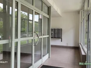 Pronájem bytu 1+kk, Praha - Braník, Vavřenova, 28 m2