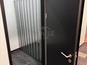 Pronájem bytu 1+kk, Praha - Hloubětín, Kolbenova, 30 m2