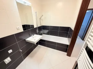 Pronájem bytu 2+kk, Praha - Ruzyně, Stočesova, 60 m2