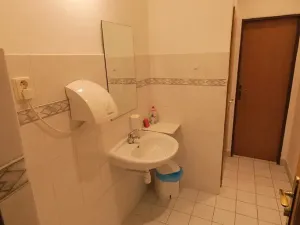 Pronájem kanceláře, Uherský Brod, Bří Lužů, 27 m2