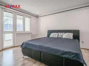 Prodej bytu 3+1, Karviná, tř. Těreškovové, 75 m2