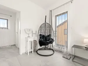 Pronájem rodinného domu, Králův Dvůr - Levín, Na Vyhlídce, 201 m2