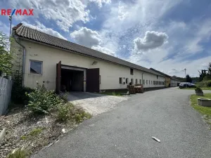 Pronájem výrobních prostor, Věžky, 2322 m2