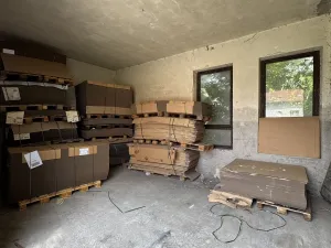 Pronájem výrobních prostor, Věžky, 2322 m2