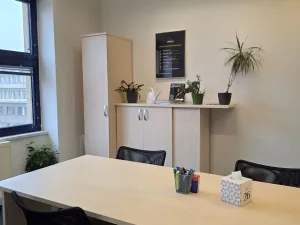 Pronájem kanceláře, Plzeň, náměstí Republiky, 33 m2