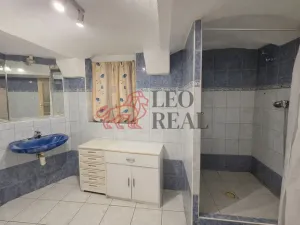 Pronájem bytu 3+1, Dolní Břežany - Lhota, Na Průhonu, 86 m2