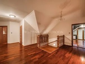 Prodej rodinného domu, Klínec, 345 m2