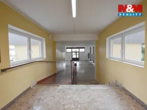 Pronájem bytu 1+kk, Hradec Králové - Nový Hradec Králové, Jana Masaryka, 35 m2