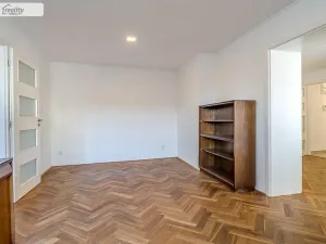 Pronájem bytu 2+1, Praha - Malá Strana, Újezd, 56 m2