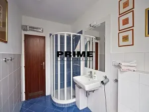 Pronájem rodinného domu, Praha - Kunratice, Ke hrádku, 417 m2