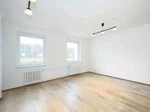 Pronájem bytu 2+kk, Praha - Smíchov, Kroftova, 58 m2
