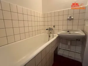 Prodej bytu 1+1, Náchod, Kladská, 36 m2