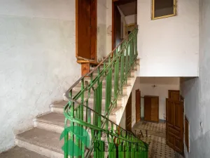 Prodej rodinného domu, Benecko, 541 m2